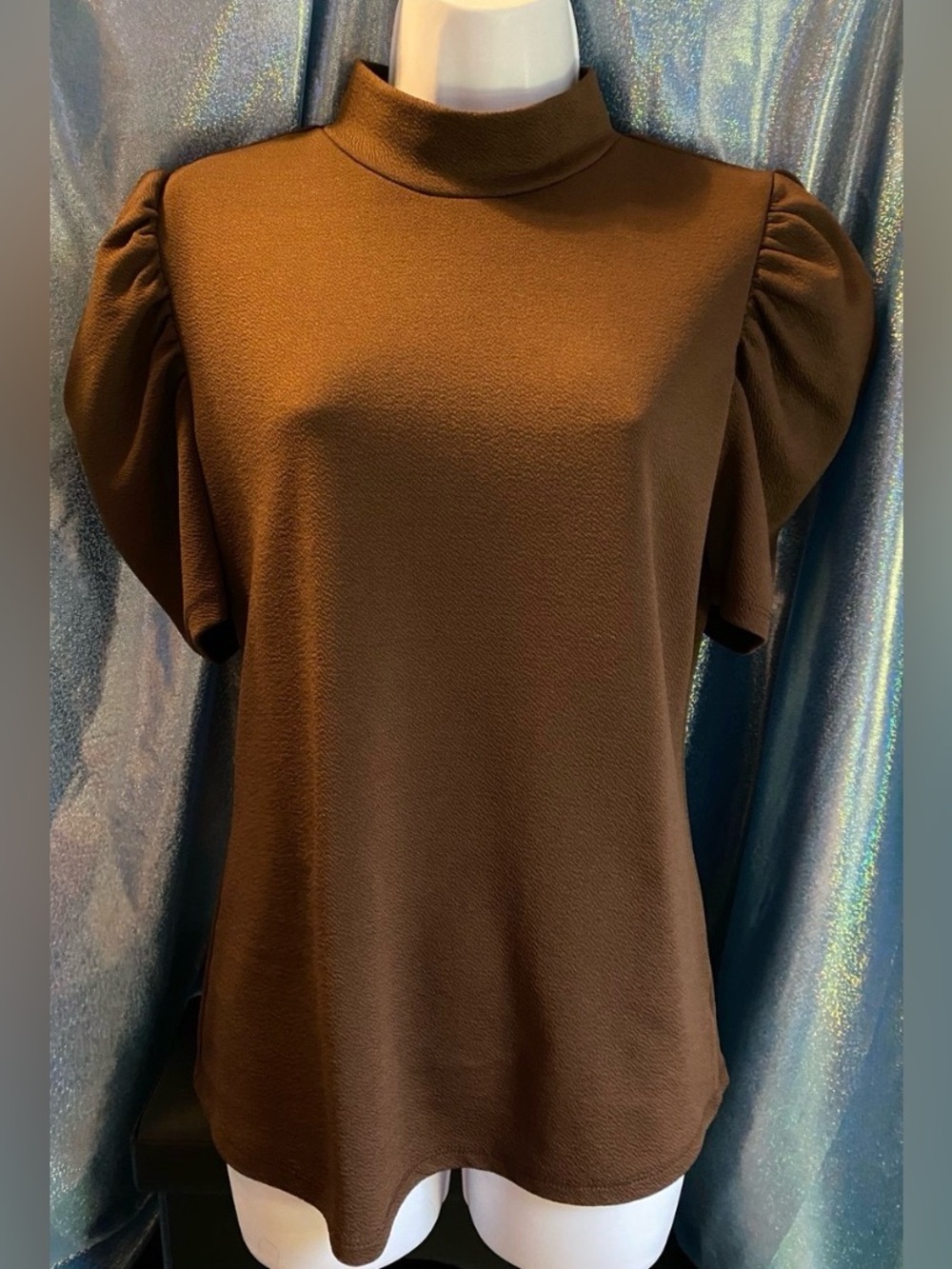 C’EST LAVIE Brown Mock Neck Puff Sleeve Top Size M Stretch